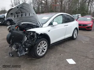 2019 Tesla Model X 75D with VIN 5YJXCAE22KF185128, listed as a IAAI auction lot 41150371 with 1 mi miles. Bid and sale history available at carsss.com. Image 19.
