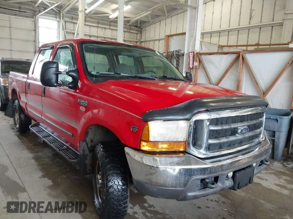1999 Ford Super Duty F-250 XL with VIN 1FTNW21S5XEE03954, listed as a IAAI auction lot 41852010 with 159,288 mi miles. Bid and sale history available at carsss.com. Image 1.