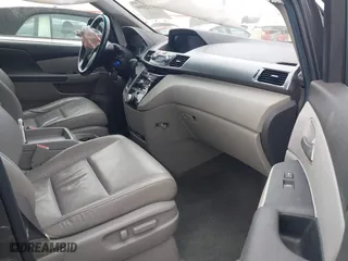 2011 Honda Odyssey EX-L with VIN 5FNRL5H61BB097069, listed as a IAAI auction lot 41723100 with 252,529 mi miles. Bid and sale history available at carsss.com. Image 5.