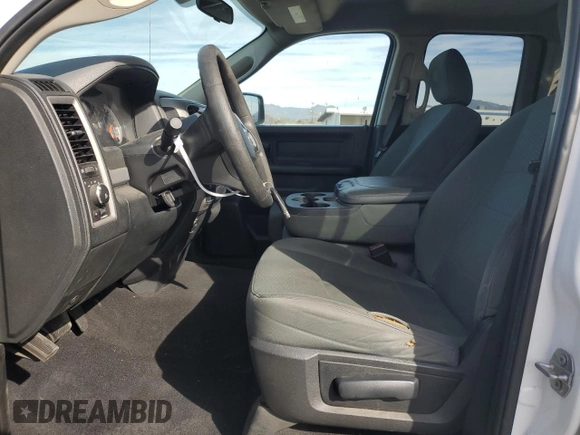 2017 Ram 1500 Express with VIN 1C6RR6FG1HS556166, listed as a Copart auction lot 84309454 with 181,963 mi miles and Salvage title. Bid and sale history available at DreamBid. Image 7.