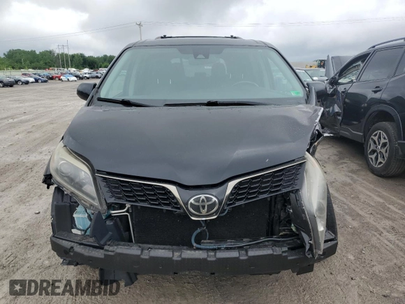 2018 Toyota Sienna SE with VIN 5TDXZ3DC1JS934855, listed as a Copart auction lot 60101785 with 53,726 mi miles and Salvage title. Bid and sale history available at DreamBid. Image 5.