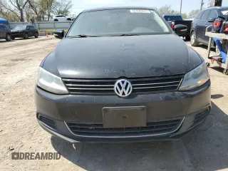 2013 Volkswagen Jetta TDI w/Premium с VIN 3VWLL7AJ2DM203752, выставлен на аукционе Copart как лот 52490645 с пробегом 189 888 миль миль и Чистый • Clean title. История ставок и продаж доступна на DreamBid. Изображение 5.