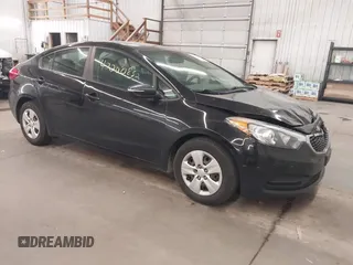 2016 Kia Forte LX z VIN KNAFX4A63G5500812, wystawiony jako IAAI lot #42200852 z przebiegiem 175 661 mil mil oraz . Historia ofert i sprzedaży dostępna na DreamBid. Obrazek 1.