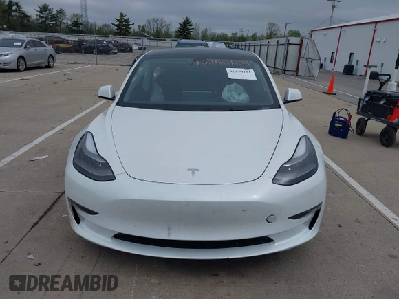 2023 Tesla Model 3 с VIN 5YJ3E1EA3PF563240, выставлен на аукционе IAAI как лот 42190104 с пробегом 32 596 миль миль и . История ставок и продаж доступна на DreamBid. Изображение 13.