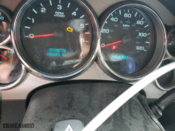 2008 Chevrolet Silverado 1500 LT w/2LT with VIN 1GCEC19J88Z276772, listed as a Copart auction lot 83610304 with 196,689 mi miles and Salvage Title. Bid and sale history available at carsss.com. Image 9.