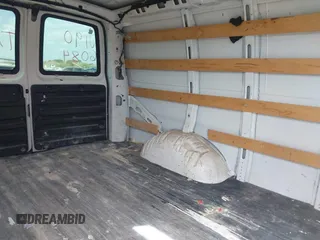 2018 Chevrolet Express Cargo Van with VIN 1GCWGAFG8J1906084, listed as a IAAI auction lot 41814922 with 162,977 mi miles. Bid and sale history available at carsss.com. Image 8.