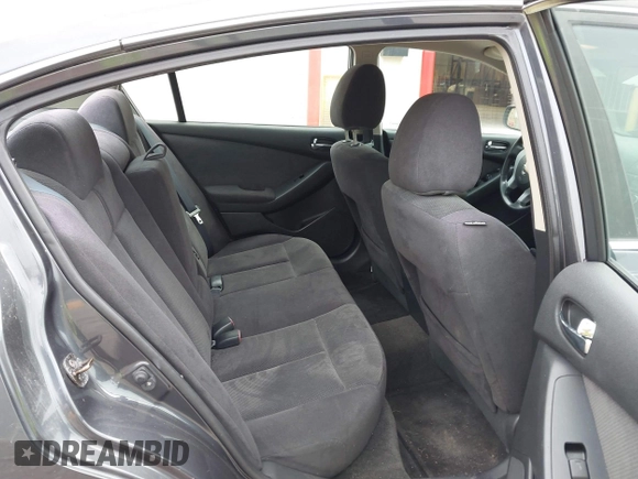 2009 Nissan Altima S with VIN 1N4AL21E49C112450, listed as a IAAI auction lot 41094966 with 127,919 mi miles and . Bid and sale history available at DreamBid. Image 8.