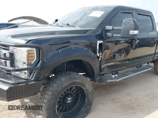 2018 Ford Super Duty F-250 SRW XL with VIN 1FT7W2BT7JEB26098, listed as a IAAI auction lot 41946894 with 160,396 mi miles. Bid and sale history available at carsss.com. Image 6.