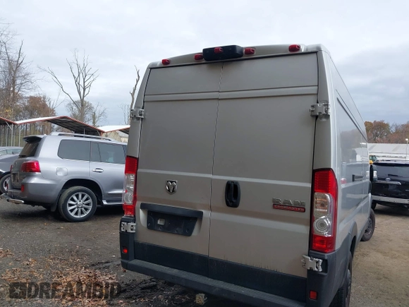 2022 Ram ProMaster Cargo with VIN 3C6MRVJG3NE104553, listed as a IAAI auction lot 40851506 with 209,905 mi miles and . Bid and sale history available at DreamBid. Image 16.