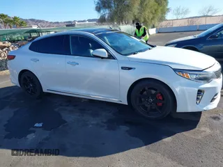 2016 Kia Optima SXL Turbo with VIN 5XXGV4L23GG115933, listed as a IAAI auction lot 41637267 with 83,348 mi miles. Bid and sale history available at carsss.com. Image 18.