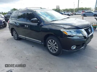2014 Nissan Pathfinder SL z VIN 5N1AR2MM5EC689229, wystawiony jako IAAI lot #42186658 z przebiegiem 107 810 mil mil oraz . Historia ofert i sprzedaży dostępna na DreamBid. Obrazek 1.