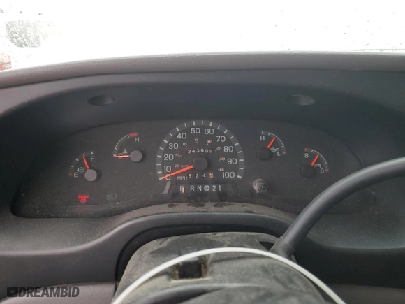1999 Ford Econoline Wagon XL with VIN 1FBSS31S2XHC25668, listed as a Copart auction lot 44421995 with 243,999 mi miles and Salvage Title. Bid and sale history available at carsss.com. Image 9.