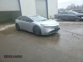 2024 Toyota Prius LE with VIN JTDADABU4R3020066, listed as a Copart auction lot 50028595 with 4,532 mi miles and Salvage Title. Bid and sale history available at carsss.com. Image 14.