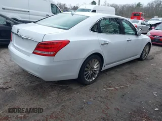 2014 Hyundai Equus Signature with VIN KMHGH4JH0EU085887, listed as a IAAI auction lot 42042823 with 77,527 mi miles and . Bid and sale history available at DreamBid. Image 4.