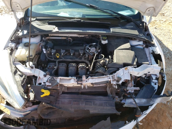 2018 Ford Focus SE with VIN 1FADP3F23JL220312, listed as a Copart auction lot 46903995 with 128,549 mi miles and Salvage Title. Bid and sale history available at carsss.com. Image 12.