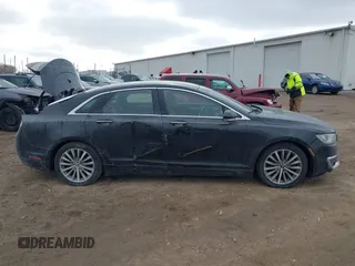 2017 Lincoln MKZ Hybrid Premiere with VIN 3LN6L5KU8HR601114, listed as a IAAI auction lot 41503506 with 86,629 mi miles. Bid and sale history available at carsss.com. Image 13.