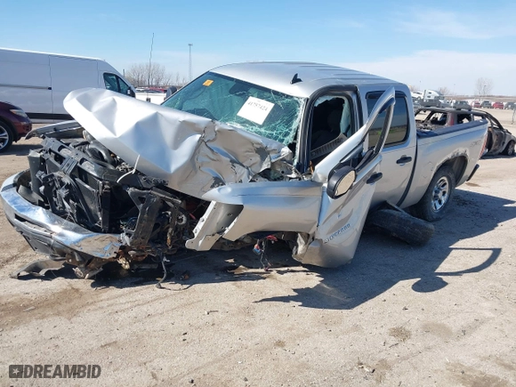 2010 Chevrolet Silverado 1500 LS with VIN 3GCRKREA3AG205283, listed as a IAAI auction lot 41757424 with 1 mi miles. Bid and sale history available at carsss.com. Image 16.