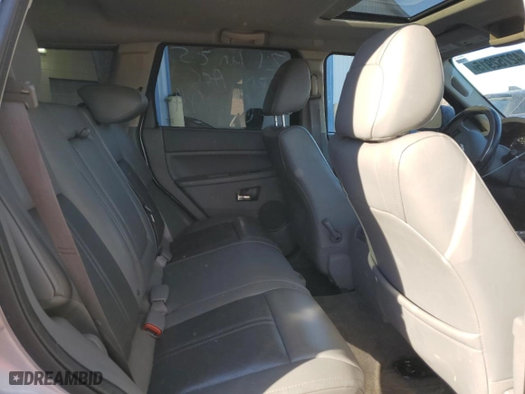 2007 Jeep Grand Cherokee Limited with VIN 1J8HR58287C589747, listed as a Copart auction lot 42752915 with 106,900 mi miles and Salvage Title. Bid and sale history available at carsss.com. Image 10.
