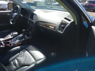 2015 Audi Q5 Premium Plus with VIN WA1LFAFP2FA092635, listed as a IAAI auction lot 41732845 with 104,585 mi miles. Bid and sale history available at carsss.com. Image 5.