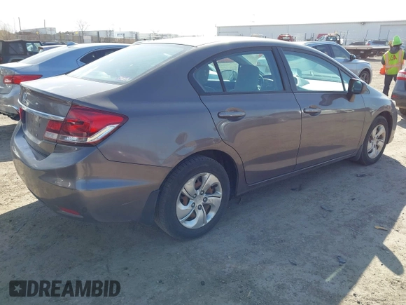 2014 Honda Civic LX z VIN 2HGFB2F53EH526307, wystawiony jako IAAI lot #42040139 z przebiegiem 75 780 mil mil oraz . Historia ofert i sprzedaży dostępna na DreamBid. Obrazek 4.
