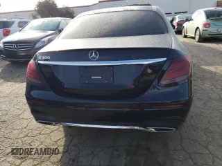 2018 Mercedes-Benz E-Class E 300 with VIN WDDZF4JB3JA312375, listed as a Copart auction lot 45075973 with 34,202 mi miles. Bid and sale history available at carsss.com. Image 6.
