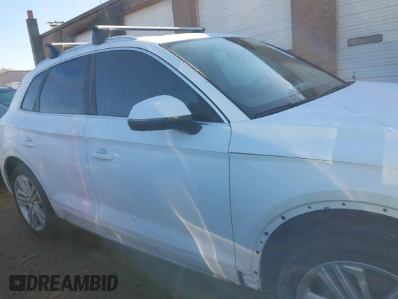 2020 Audi Q5 Premium Plus with VIN WA1BNAFY0L2014027, listed as a IAAI auction lot 41199263 with 30,430 mi miles. Bid and sale history available at carsss.com. Image 13.