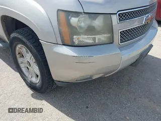 2008 Chevrolet Tahoe 3LT with VIN 1GNFK13078R166603, listed as a IAAI auction lot 42258023 with 282,911 mi miles and . Bid and sale history available at DreamBid. Image 6.