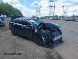 2017 Nissan Altima SR z VIN 1N4AL3AP5HC481498, wystawiony jako IAAI lot #42223990 z przebiegiem 90 372 mil mil oraz . Historia ofert i sprzedaży dostępna na DreamBid. Obrazek 1.