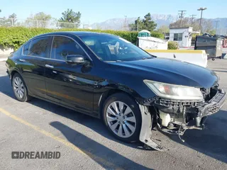 2013 Honda Accord Sdn EX-L with VIN 1HGCR2F85DA027269, listed as a IAAI auction lot 41962077 with 182,769 mi miles. Bid and sale history available at carsss.com. Image 1.
