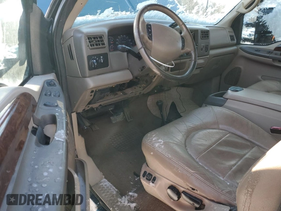 2000 Ford F-350 XL with VIN 1FTSX31F9YEB88587, listed as a Copart auction lot 45626735 with 123,973 mi miles and Salvage Title. Bid and sale history available at DreamBid. Image 8.