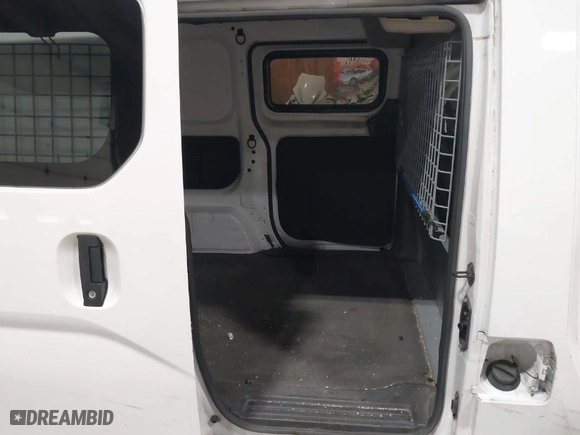 2020 Nissan NV200 Compact Cargo SV with VIN 3N6CM0KN1LK697408, listed as a IAAI auction lot 41950866 with 63,919 mi miles. Bid and sale history available at carsss.com. Image 8.