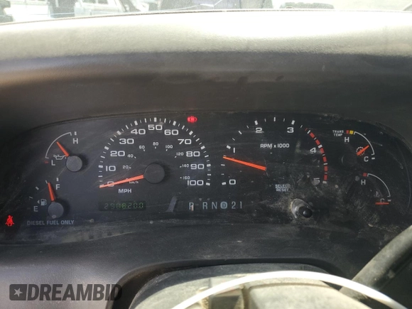 2002 Ford F-250 XL с VIN 1FTNX21F12EA84786, выставлен на аукционе Copart как лот 54698515 с пробегом 290 820 миль миль и Списание • Salvage title. История ставок и продаж доступна на DreamBid. Изображение 9.