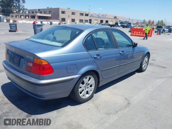 2000 BMW 3 Series 323i with VIN WBAAM3340YFP81830, listed as a IAAI auction lot 42625148 with 162,910 mi miles and . Bid and sale history available at DreamBid. Image 4.