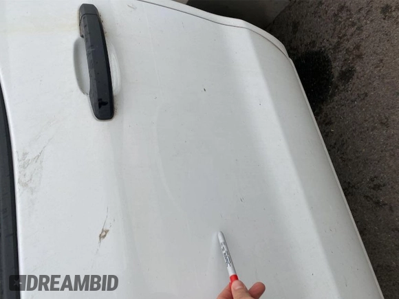 2017 Chevrolet Silverado 3500HD with VIN 1GB2KYEG6HZ338098, listed as a IAAI auction lot 42035196 with 231,978 mi miles and . Bid and sale history available at DreamBid. Image 1.