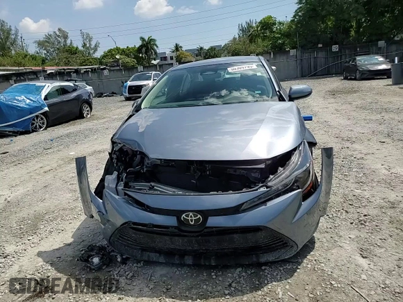 2024 Toyota Corolla LE with VIN 5YFB4MDE4RP099838, listed as a Copart auction lot 50309795 with 10,481 mi miles and Salvage Title. Bid and sale history available at carsss.com. Image 11.
