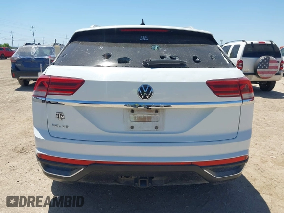2021 Volkswagen Atlas SEL с VIN 1V2EE2CA8MC202806, выставлен на аукционе IAAI как лот 41984025 с пробегом 126 868 миль миль и . История ставок и продаж доступна на DreamBid. Изображение 16.