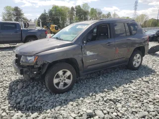 2016 Jeep Compass High Altitude Edition with VIN 1C4NJCEA4GD769741, listed as a Copart auction lot 52286645 with 111,464 mi miles and Salvage Title. Bid and sale history available at carsss.com. Image 1.