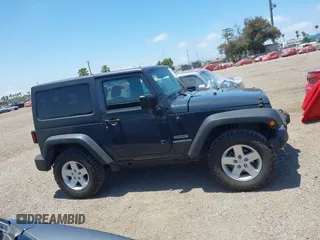 2017 Jeep Wrangler Sport с VIN 1C4AJWAG2HL756021, выставлен на аукционе IAAI как лот 42324355 с пробегом 68 245 миль миль и . История ставок и продаж доступна на DreamBid. Изображение 13.