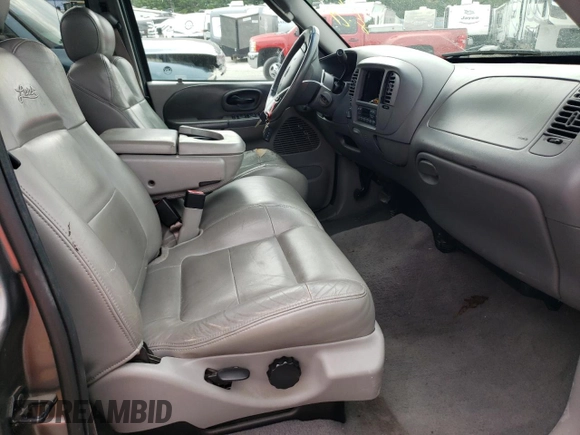 2002 Ford F-150 XLT with VIN 1FTRW08662KC45830, listed as a Copart auction lot 69485294 with 218,248 mi miles and Salvage Title. Bid and sale history available at carsss.com. Image 7.