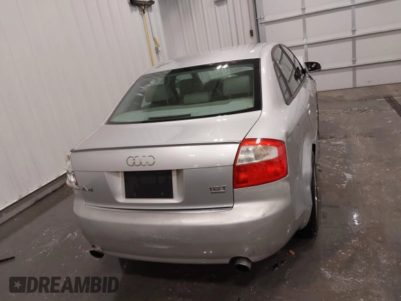 2003 Audi A4 1.8T z VIN WAULC68E83A278664, wystawiony jako IAAI lot #41941005 z przebiegiem 146 030 mil mil oraz . Historia ofert i sprzedaży dostępna na DreamBid. Obrazek 16.