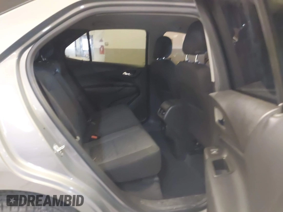 2018 Chevrolet Equinox LT with VIN 3GNAXSEV5JS579813, listed as a IAAI auction lot 41855403 with 68,094 mi miles. Bid and sale history available at carsss.com. Image 8.
