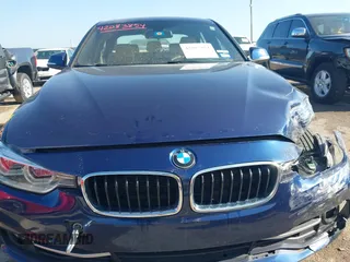 2016 BMW 3 Series 328i z VIN WBA8E9C53GP847688, wystawiony jako IAAI lot #42083854 z przebiegiem 53 725 mil mil oraz . Historia ofert i sprzedaży dostępna na DreamBid. Obrazek 12.