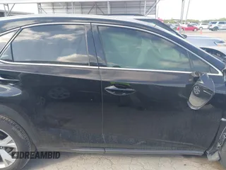 2017 Lexus NX 200t z VIN JTJYARBZ3H2057130, wystawiony jako IAAI lot #42016242 z przebiegiem 94 995 mil mil oraz . Historia ofert i sprzedaży dostępna na DreamBid. Obrazek 13.