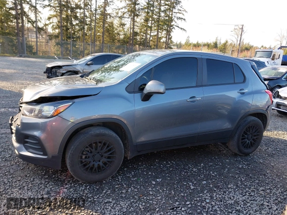 2020 Chevrolet Trax LS with VIN 3GNCJNSB4LL176912, listed as a IAAI auction lot 41746543 with 101,389 mi miles. Bid and sale history available at carsss.com. Image 14.
