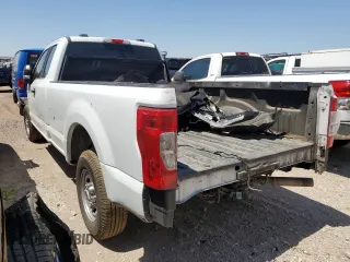 2022 Ford F-250 XL with VIN 1FT7X2AN6NED54339, listed as a Copart auction lot 50990255 with 54,805 mi miles and Salvage title. Bid and sale history available at DreamBid. Image 2.