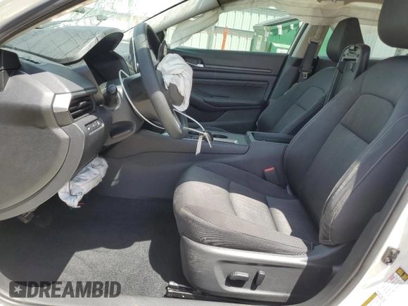 2020 Nissan Altima S z VIN 1N4BL4BV4LN300766, wystawiony jako Copart lot #55230435 z przebiegiem 84 042 mil mil oraz Nie do naprawy • Non repairable. Historia ofert i sprzedaży dostępna na DreamBid. Obrazek 7.