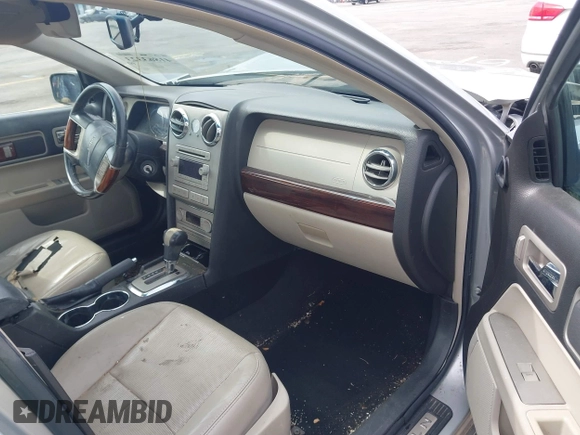 2009 Lincoln MKZ with VIN 3LNHM26T39R611671, listed as a IAAI auction lot 41863323 with 180,734 mi miles and . Bid and sale history available at DreamBid. Image 5.