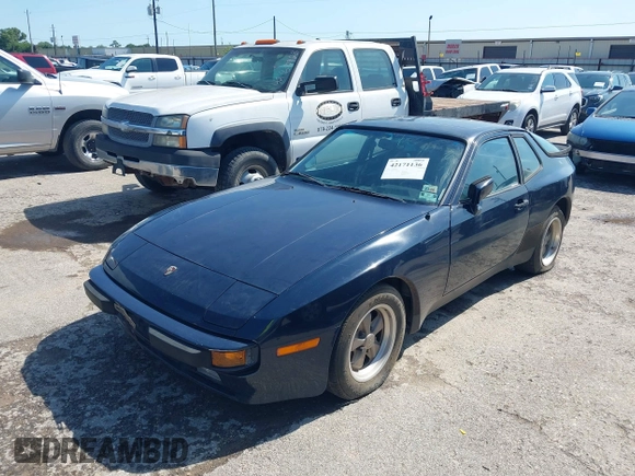 1984 Porsche 944 with VIN WP0AA0949EN457844, listed as a IAAI auction lot 42171136 with 60,211 mi miles and . Bid and sale history available at carsss.com. Image 17.