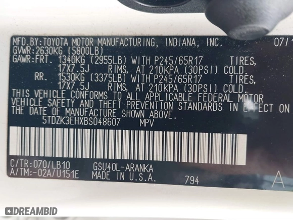 2011 Toyota Highlander with VIN 5TDZK3EHXBS048607, listed as a IAAI auction lot 41180677 with 211,295 mi miles. Bid and sale history available at carsss.com. Image 9.