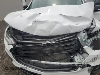 2020 Chevrolet Traverse Premier z VIN 1GNERKKW6LJ273202, wystawiony jako Copart lot #57280525 z przebiegiem 89 370 mil mil oraz Szkoda całkowita • Salvage title. Historia ofert i sprzedaży dostępna na DreamBid. Obrazek 12.